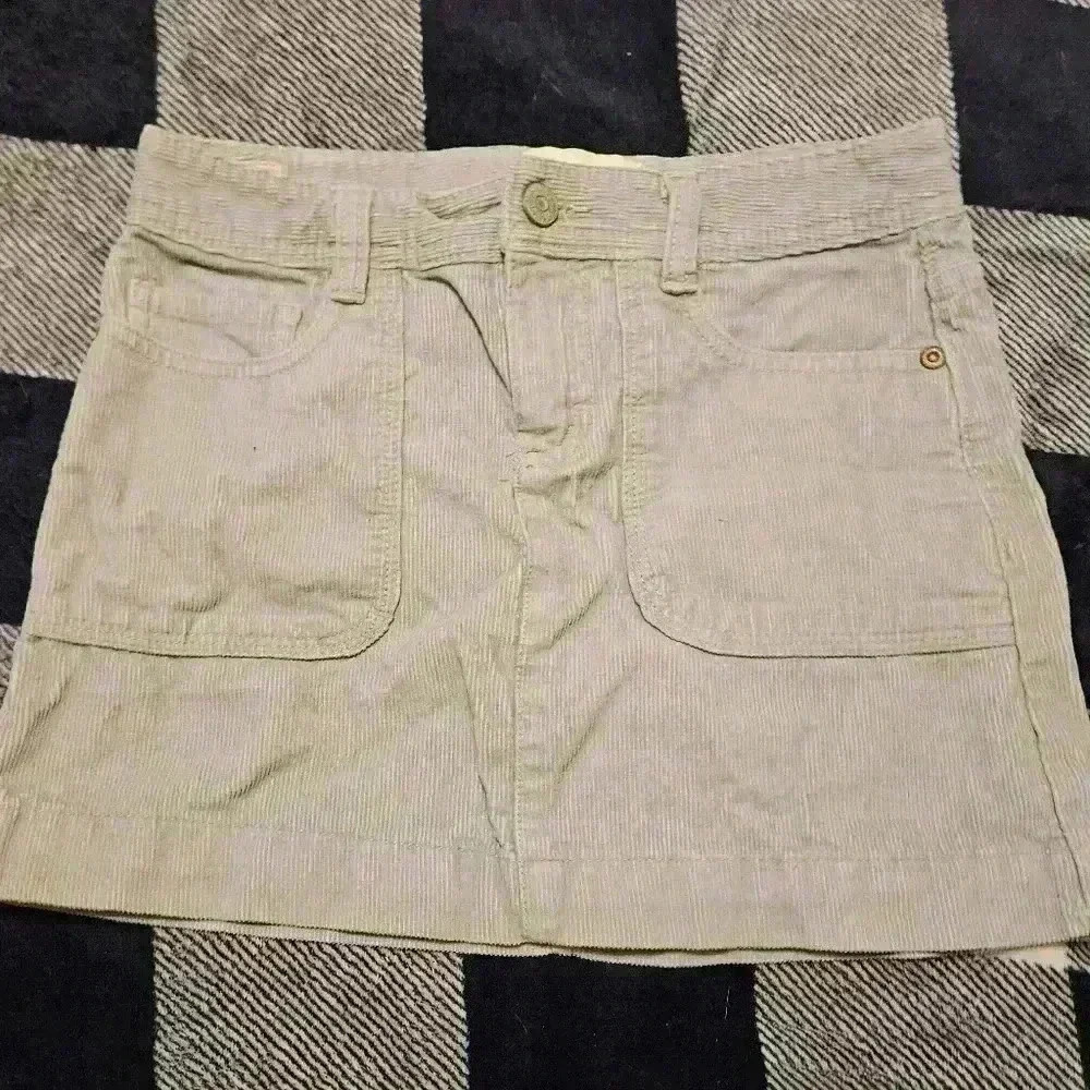 Old Navy Girls Gray Corduroy Skirt Size 10